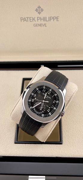 Patek Philippe Aquanaut 5164A-001